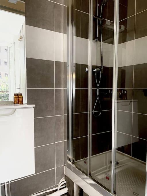 Charming Bright Sunny Studio Near Canal St Martin Παρίσι Εξωτερικό φωτογραφία