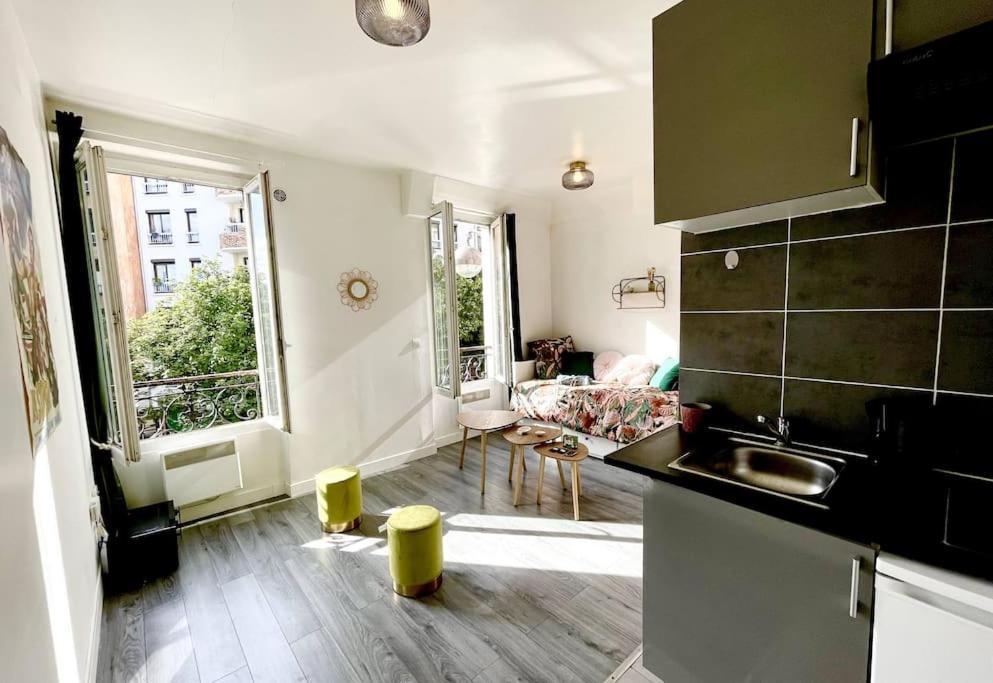 Charming Bright Sunny Studio Near Canal St Martin Παρίσι Εξωτερικό φωτογραφία