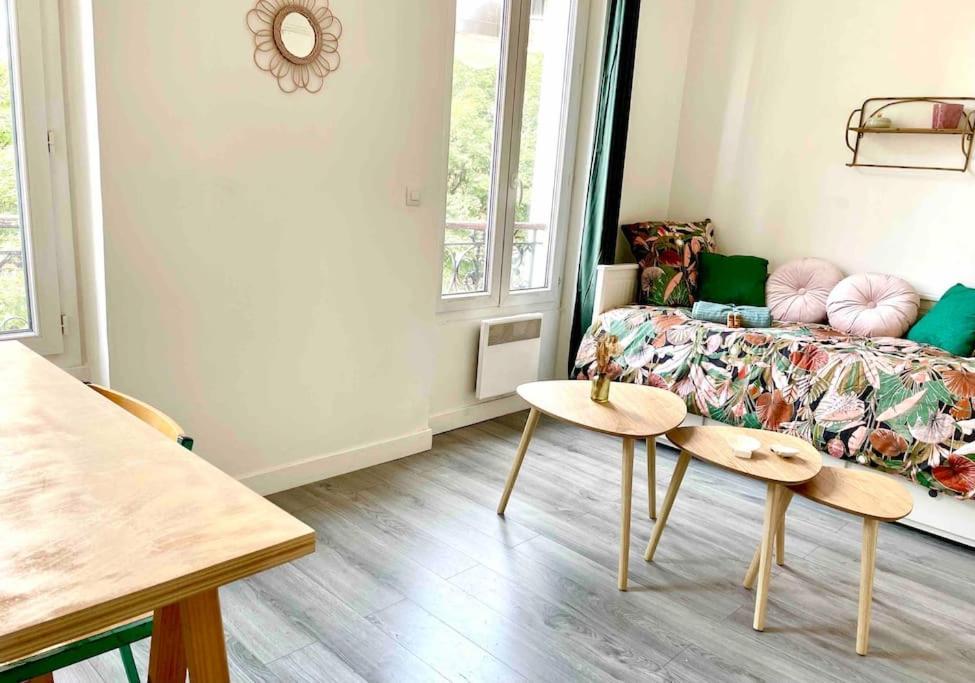 Charming Bright Sunny Studio Near Canal St Martin Παρίσι Εξωτερικό φωτογραφία